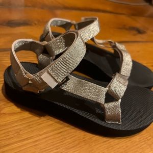 TEVA Midform Universal Sandal